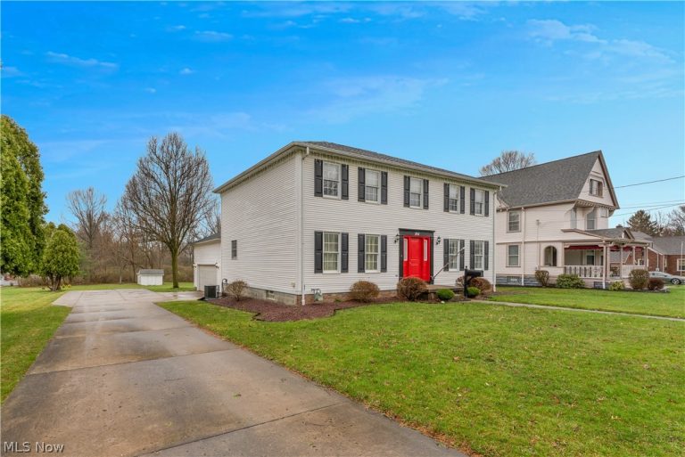 264 Main Street, Canfield, OH - Photo 4
