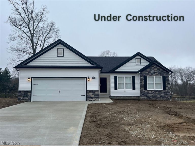 4716 Stevie Avenue, Massillon, OH - Photo 2