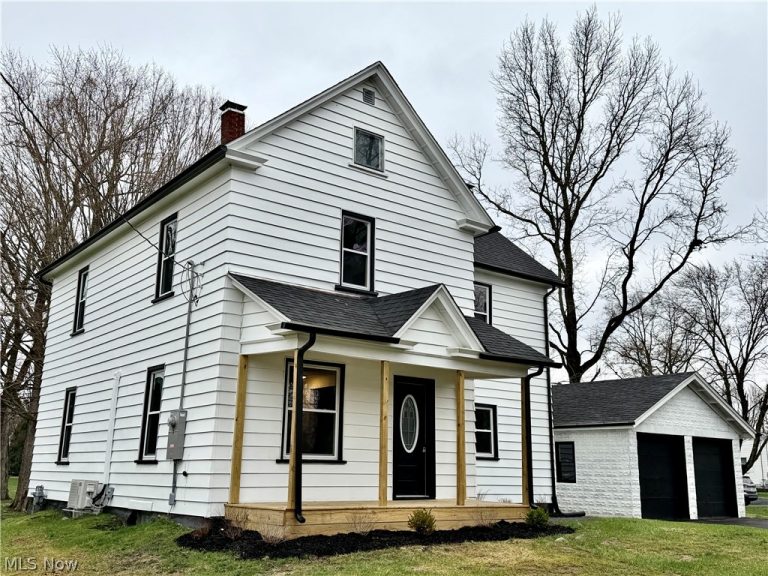 559 Jackson Street, Hubbard, OH, 44425
