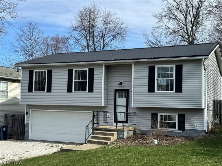 1725 Olalla Avenue, Akron, OH, 44305