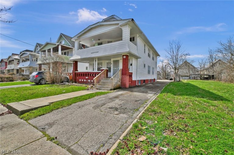 3652 153rd Street, Cleveland, OH - Photo 2