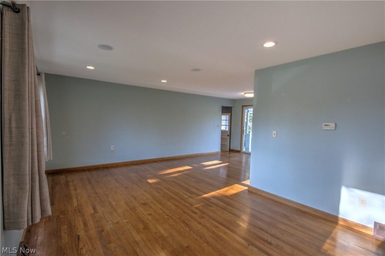 5969 Ryan Road, Medina, OH - Photo 4