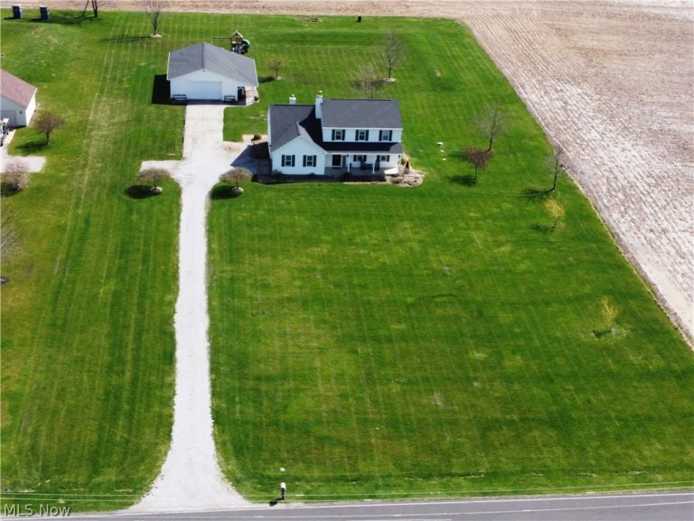 17327 Wheeler Road, LaGrange, OH - Photo 4