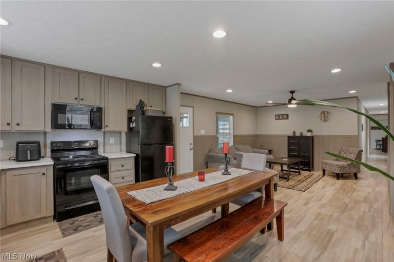 5755 Township Road 162, New Lexington, OH - Photo 8