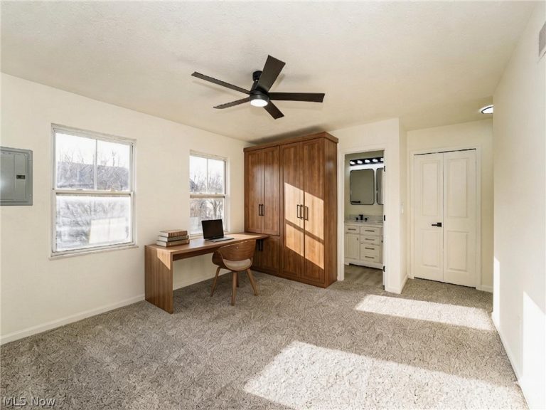 821 Nela View Road, Cleveland Heights, OH - Photo 8