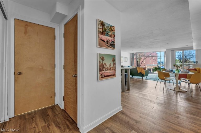 2222 Detroit Avenue #413, Cleveland, OH - Photo 4