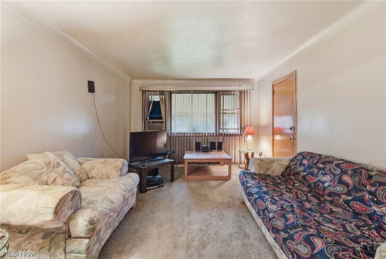 2497 124 Street, Cleveland, OH - Photo 3