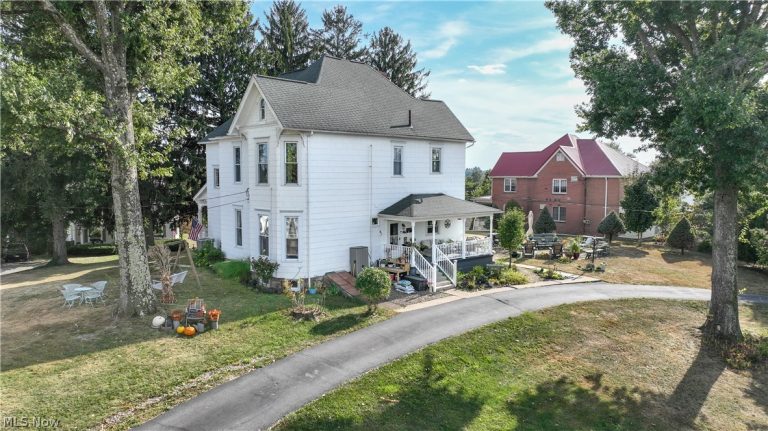 501 Main Street, Barnesville, OH - Photo 3