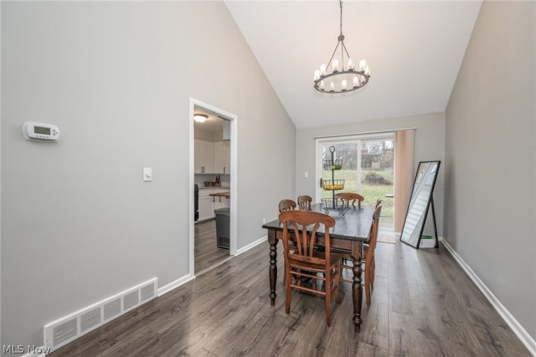 3711 Meadowbrook Boulevard, University Heights, OH - Photo 5