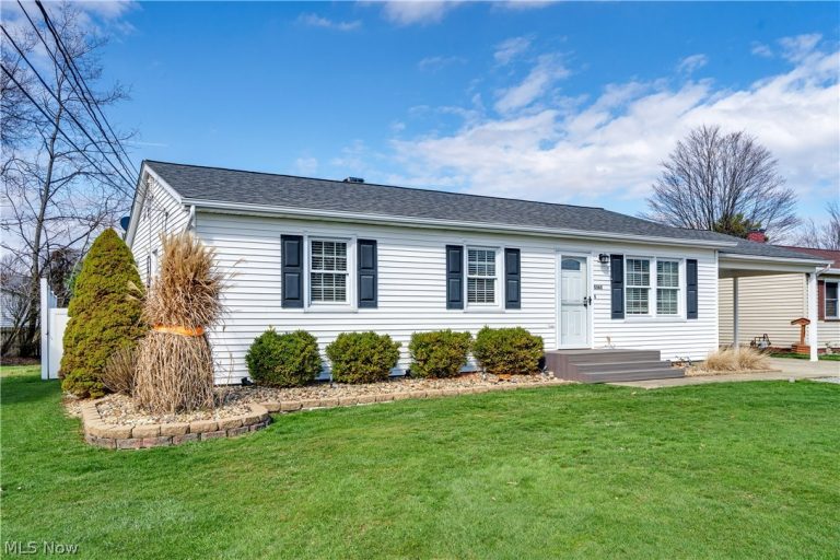 5362 Willow Crest Avenue, Austintown, OH - Photo 3