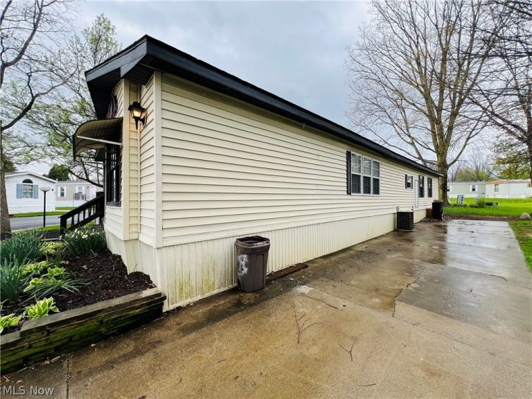 67 Harold Drive, Ashland, OH - Photo 3