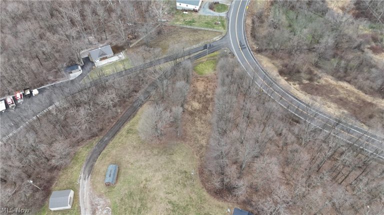33127 State Route 83, Millersburg, OH - Photo 5
