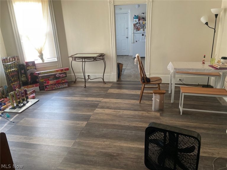 3618 49th Street, Cleveland, OH - Photo 4