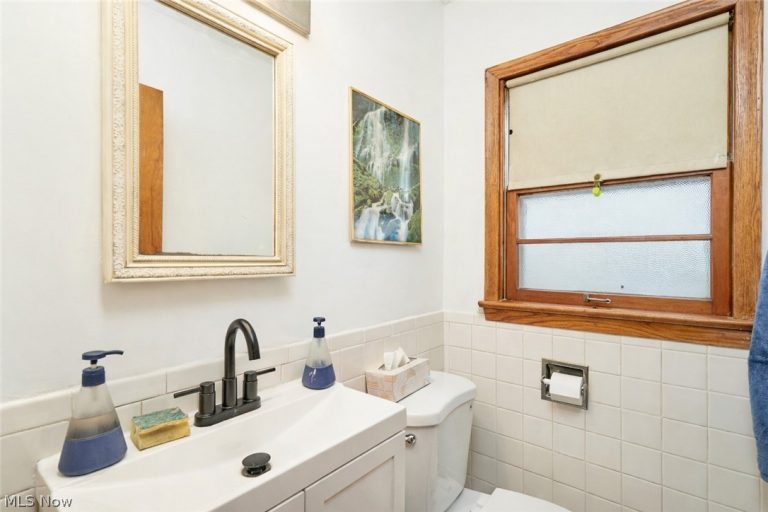 341 Lookout Avenue, Akron, OH - Photo 5