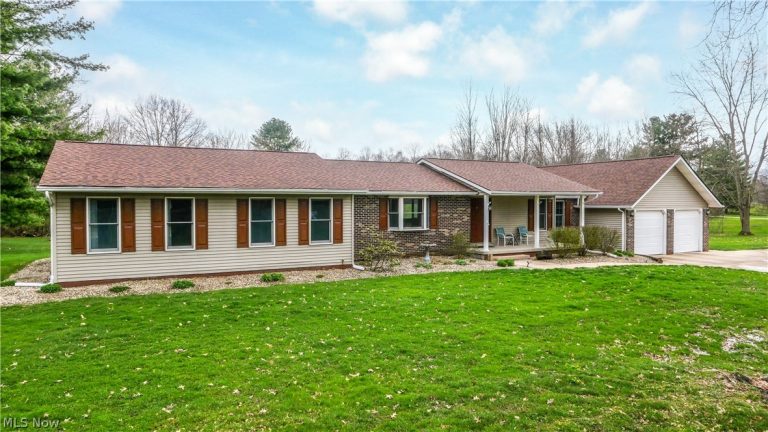 11538 Wheeler Road, Garrettsville, OH - Photo 2