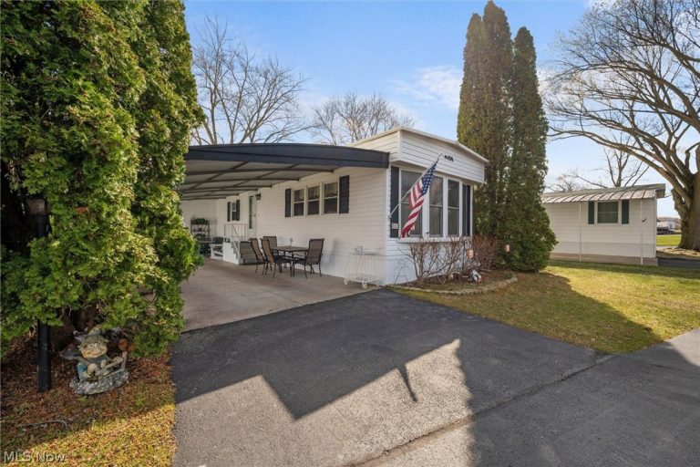 1623 Catawba Road #160, Port Clinton, OH - Photo 2