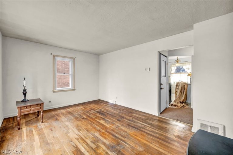 4157 157th Street, Cleveland, OH - Photo 6