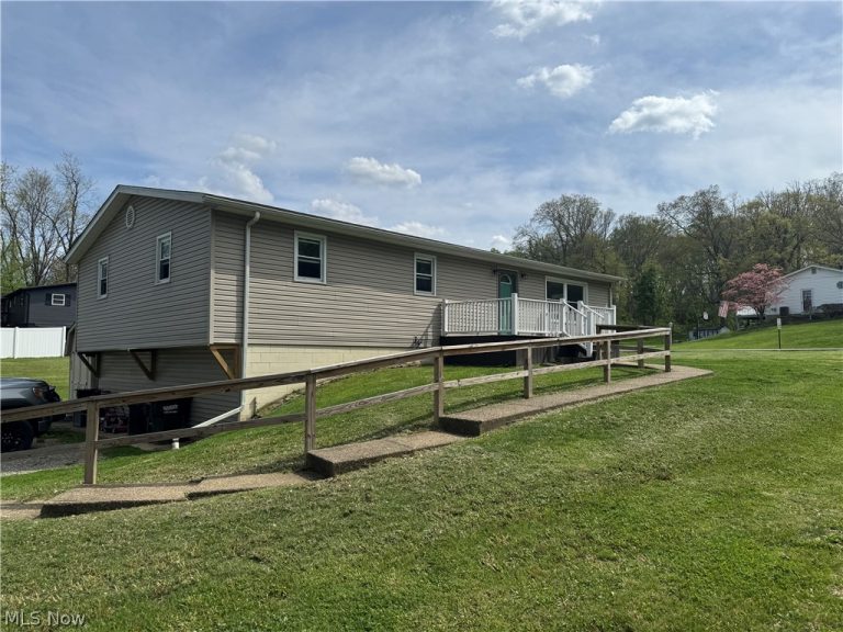 2140 Potts Lane, Zanesville, OH - Photo 3