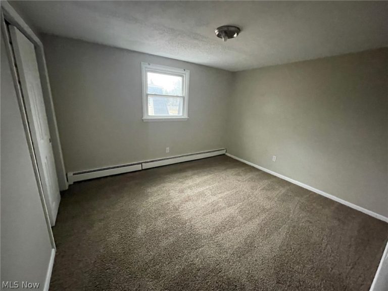 5029 Aravesta Avenue #4, Boardman, OH - Photo 8