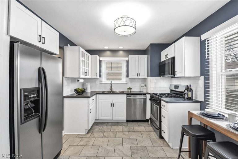 3154 162 Street, Cleveland, OH - Photo 4