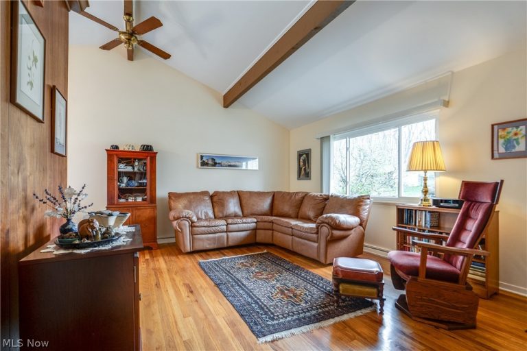 833 Cliffside Drive, Akron, OH - Photo 5