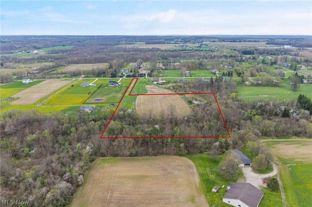 4144 Greenwich Road, Seville, OH