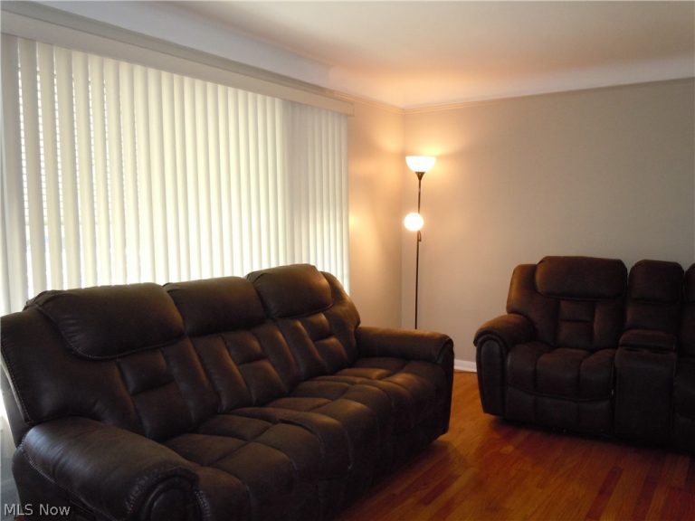 23896 Devoe Avenue, Euclid, OH - Photo 4