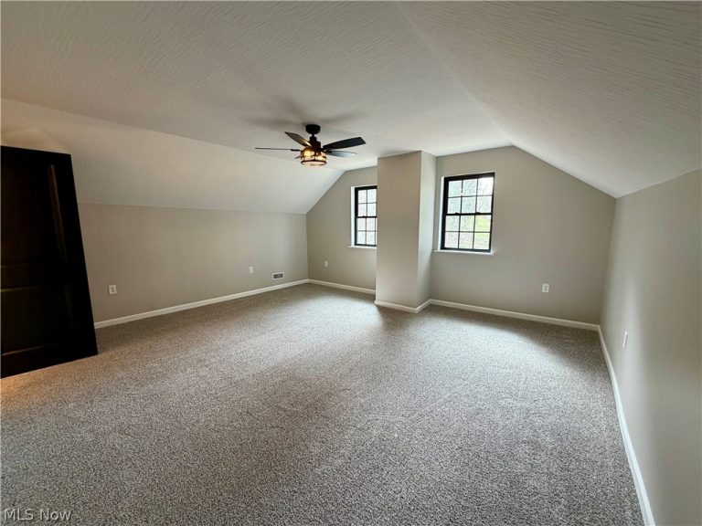 139 High Street, Glenford, OH - Photo 2