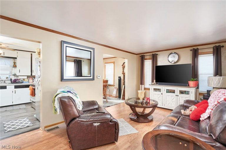 942 Bellflower Avenue, Canton, OH - Photo 3