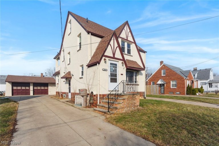 19417 Mohawk Avenue, Cleveland, OH - Photo 4