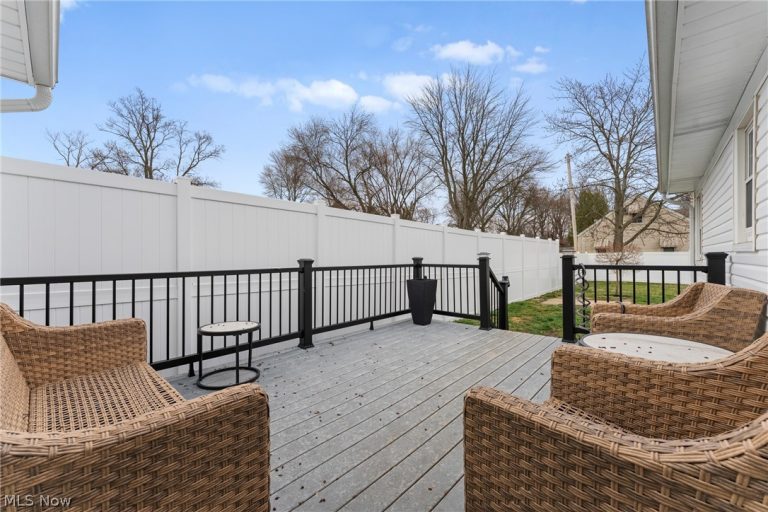 1006 Taggart Street, Massillon, OH - Photo 6