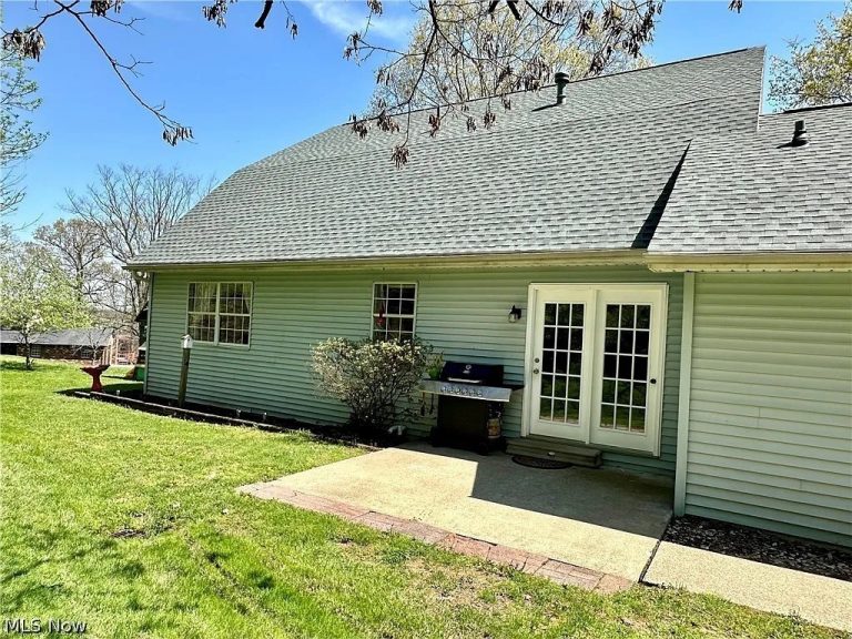 350 Wildwood Drive, Parkersburg, WV - Photo 8