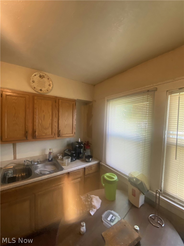 3258 139th Street, Cleveland, OH - Photo 4