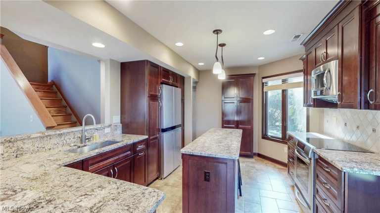 30051 Center Ridge Road #A, Westlake, OH - Photo 6