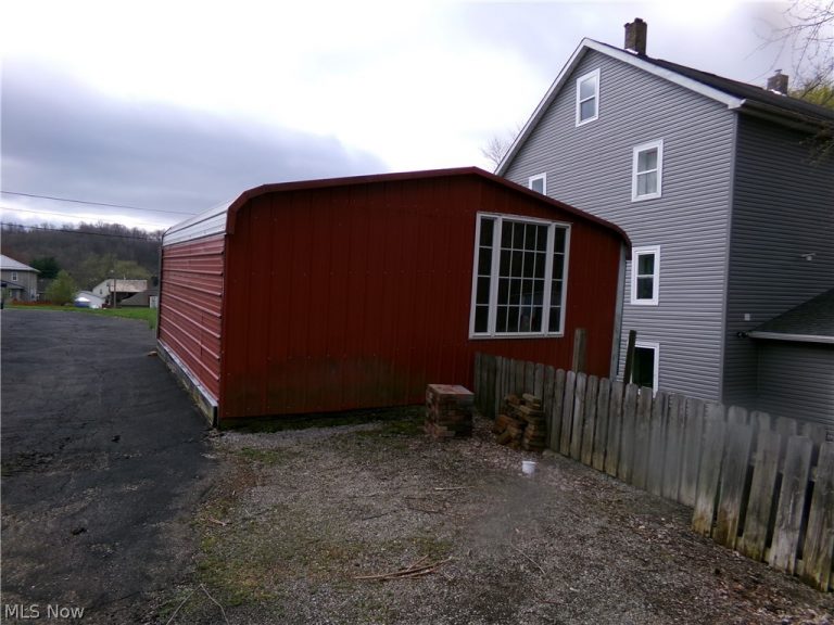 317 Mann Drive, Waynesburg, OH - Photo 5