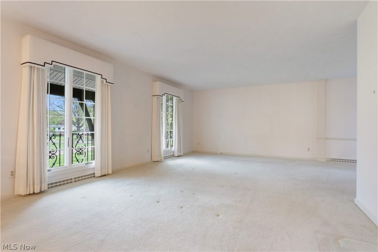 2240 Devonshire Drive, Canton, OH - Photo 3