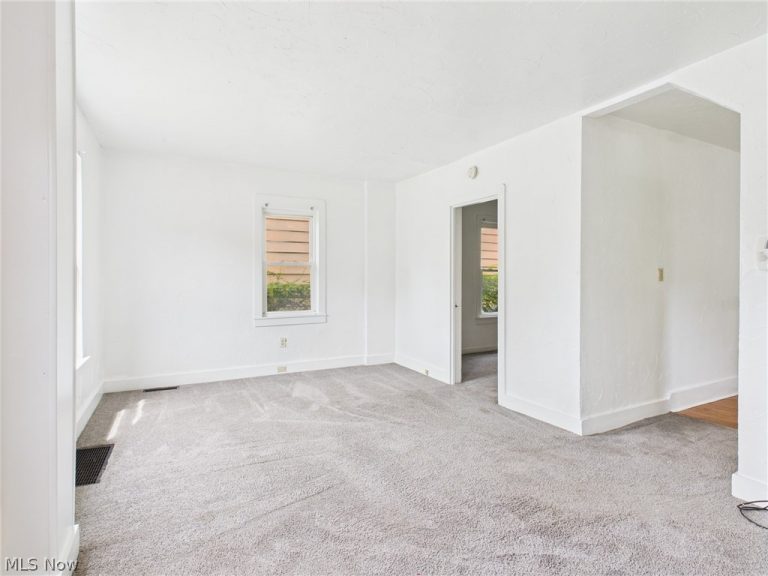 529 Gage Street, Akron, OH - Photo 4
