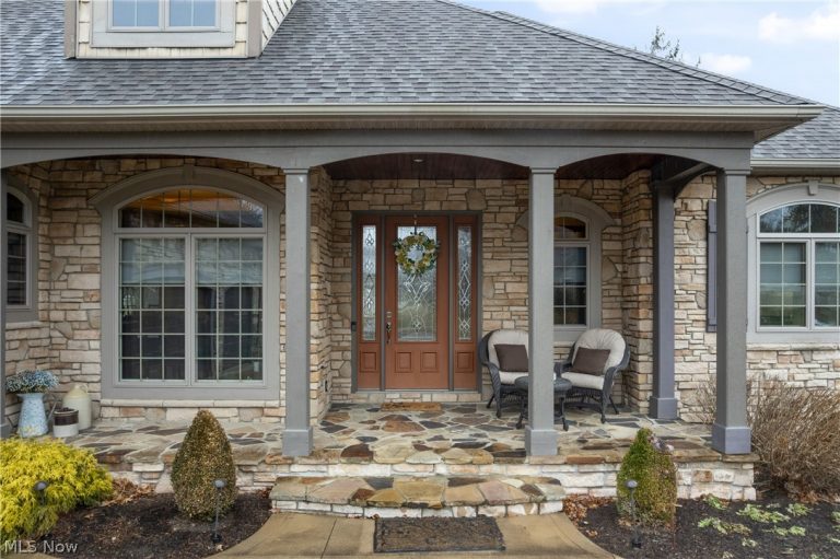 2229 Park Drive, Uniontown, OH - Photo 5