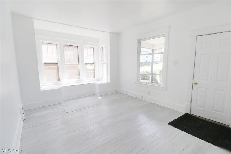 1405 Oregon Avenue, Steubenville, OH - Photo 2