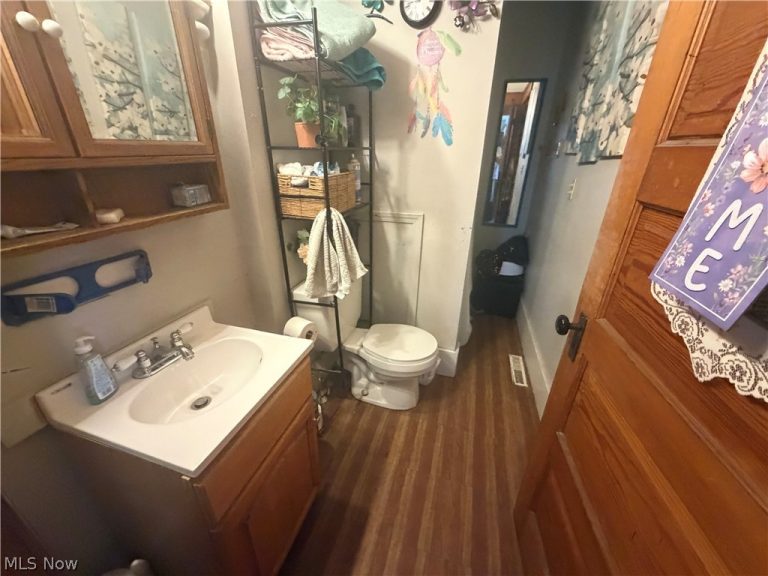 345 43rd Street, Ashtabula, OH - Photo 8