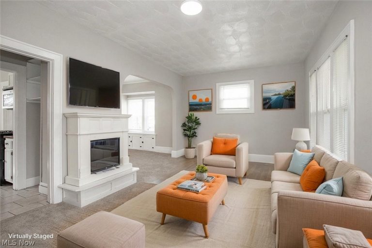 1240 Tulip Street, Akron, OH - Photo 2