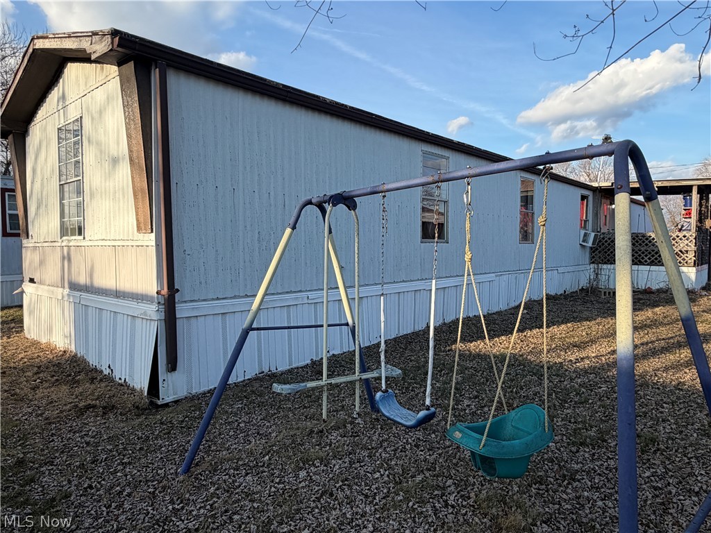 29 Canal Street, Frazeysburg, OH