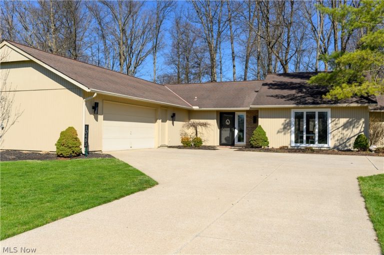 10483 Shale Brook Way, Strongsville, OH, 44149