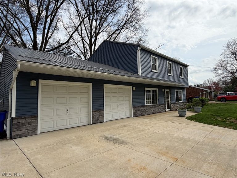 3898 Morley Drive, Kent, OH - Photo 4