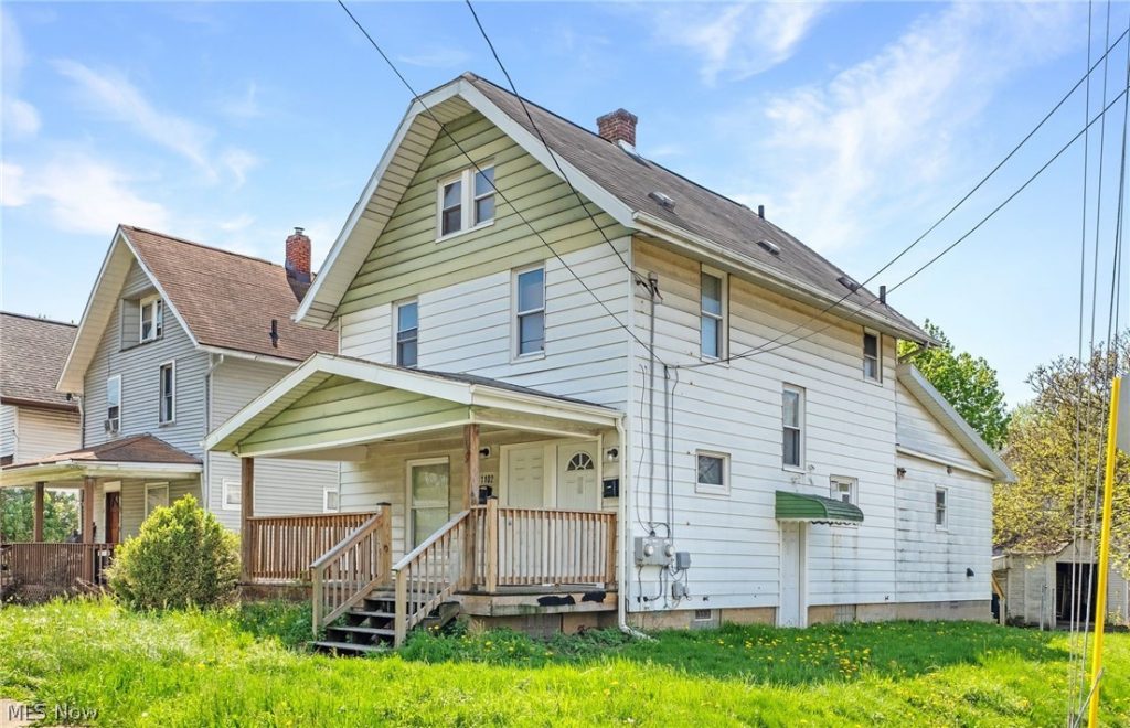 1102 Brown Street, Akron, OH