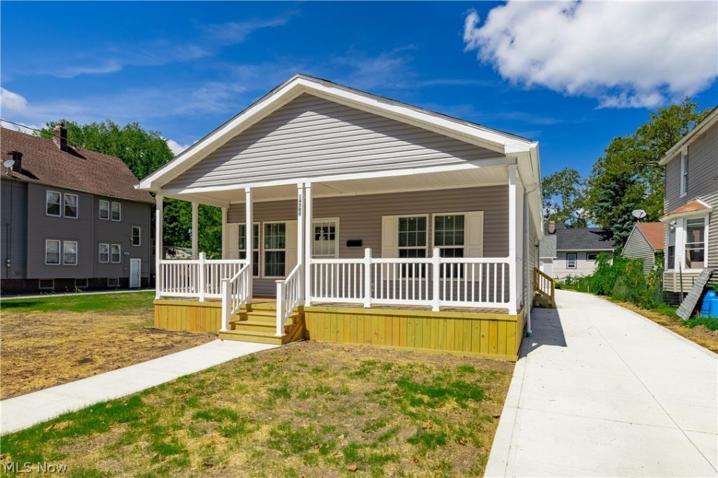 14509 Westropp Avenue, Cleveland, OH