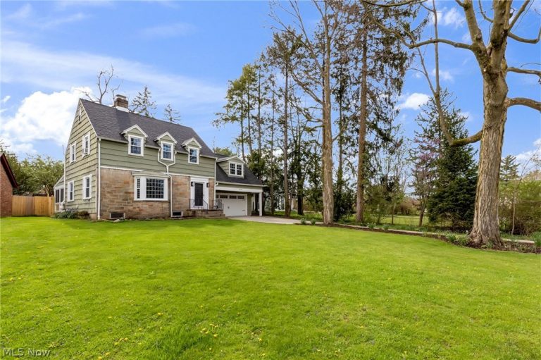 379 Edgewood Road, Mansfield, OH - Photo 3