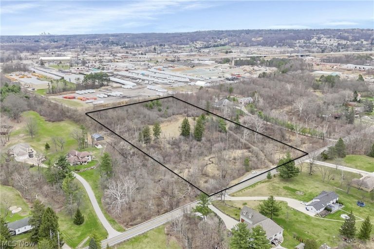 10834 Akins Road, North Royalton, OH, 44133