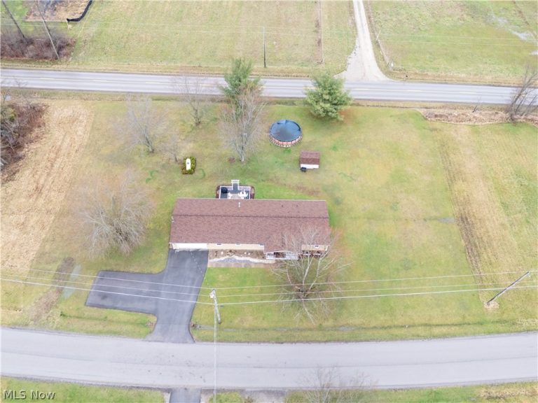 4054 Cinnamon Drive, West Salem, OH - Photo 2