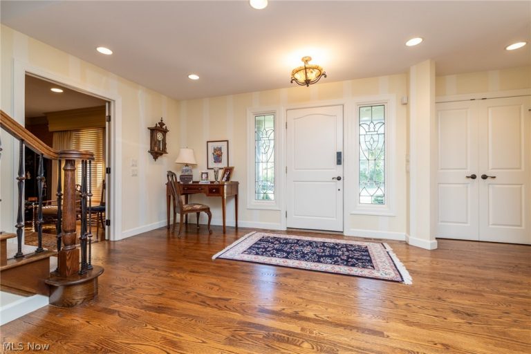 29249 Orangewood Drive, Orange, OH - Photo 2